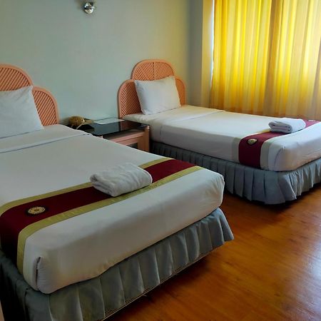 Thumrin Hotel Trang Rom bilde