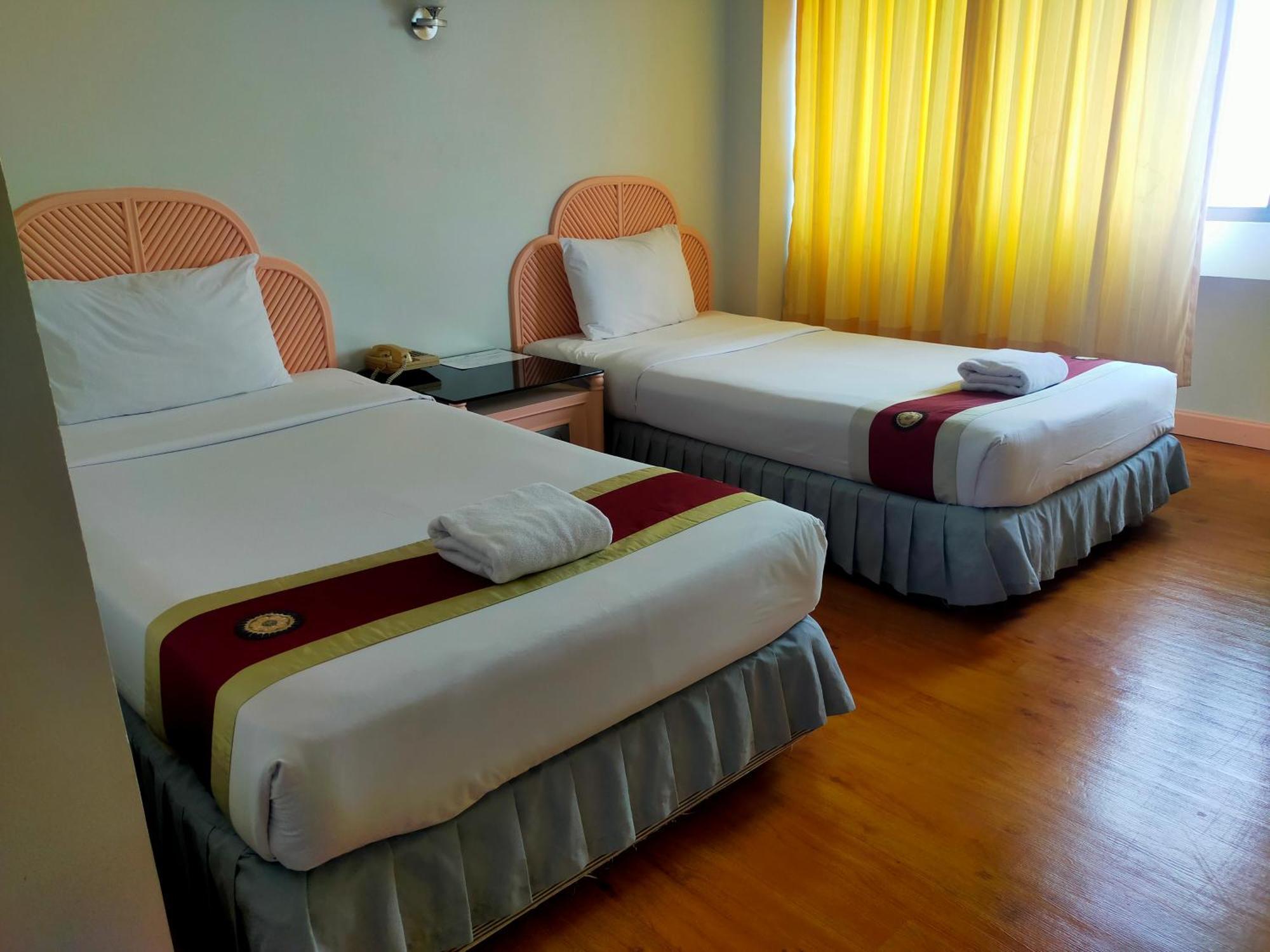 Thumrin Hotel Trang Rom bilde