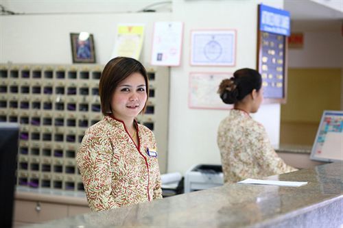 Thumrin Hotel Trang Eksteriør bilde